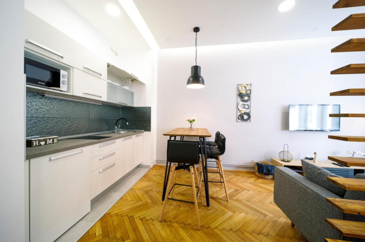 Studio Apartman Leon, Gajeva 7 Загреб Екстериор снимка