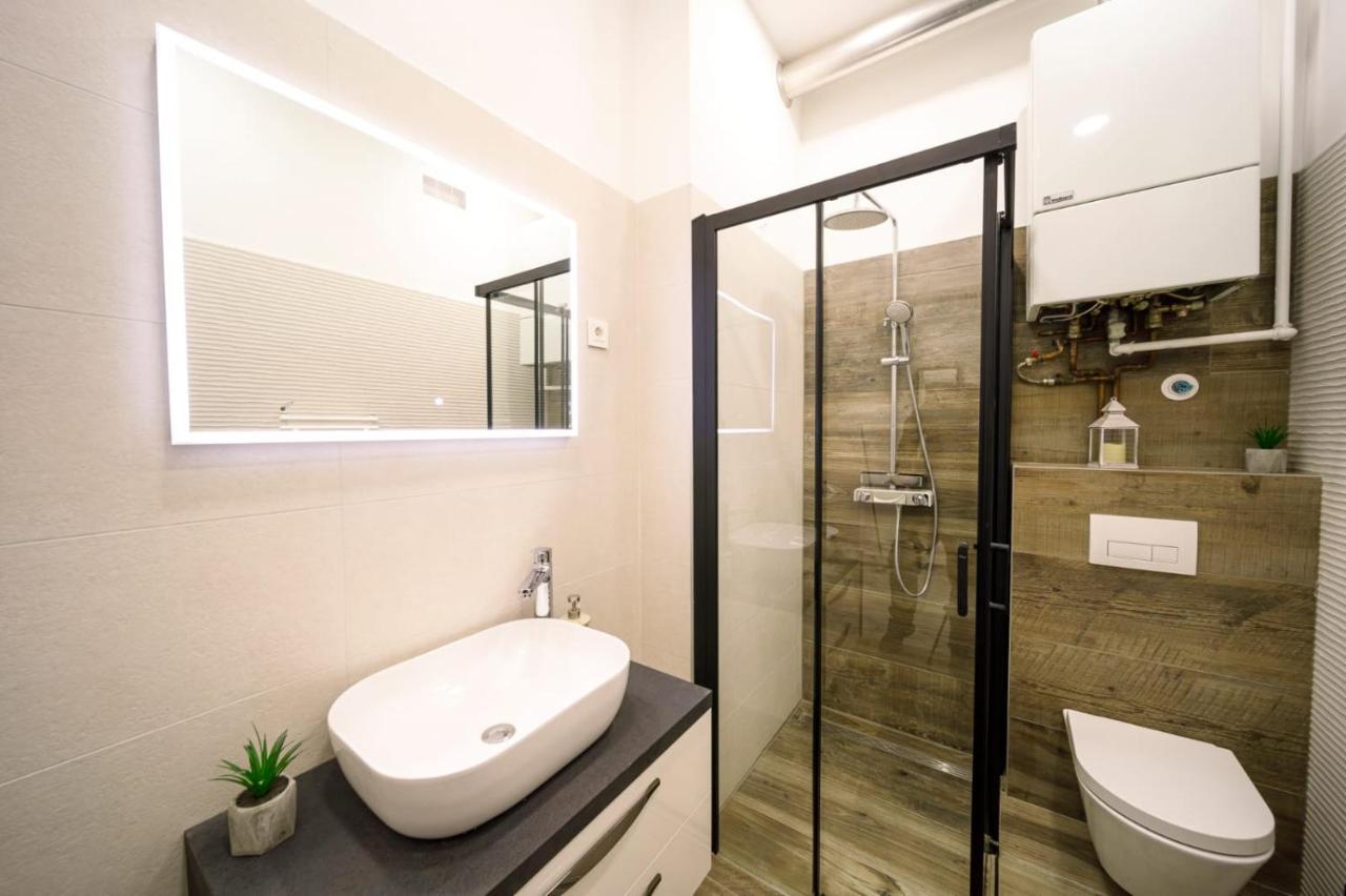 Studio Apartman Leon, Gajeva 7 Загреб Екстериор снимка