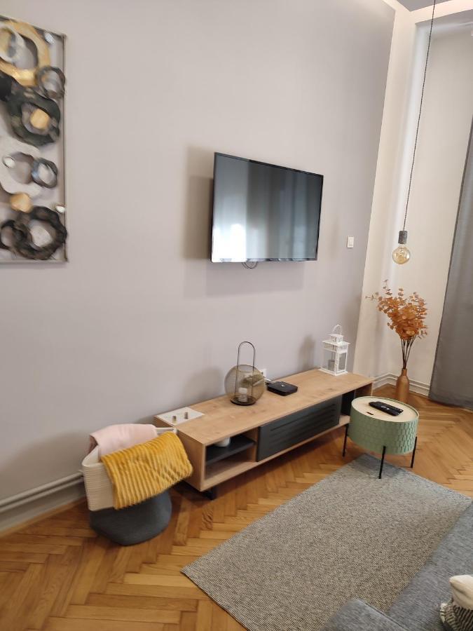 Studio Apartman Leon, Gajeva 7 Загреб Екстериор снимка